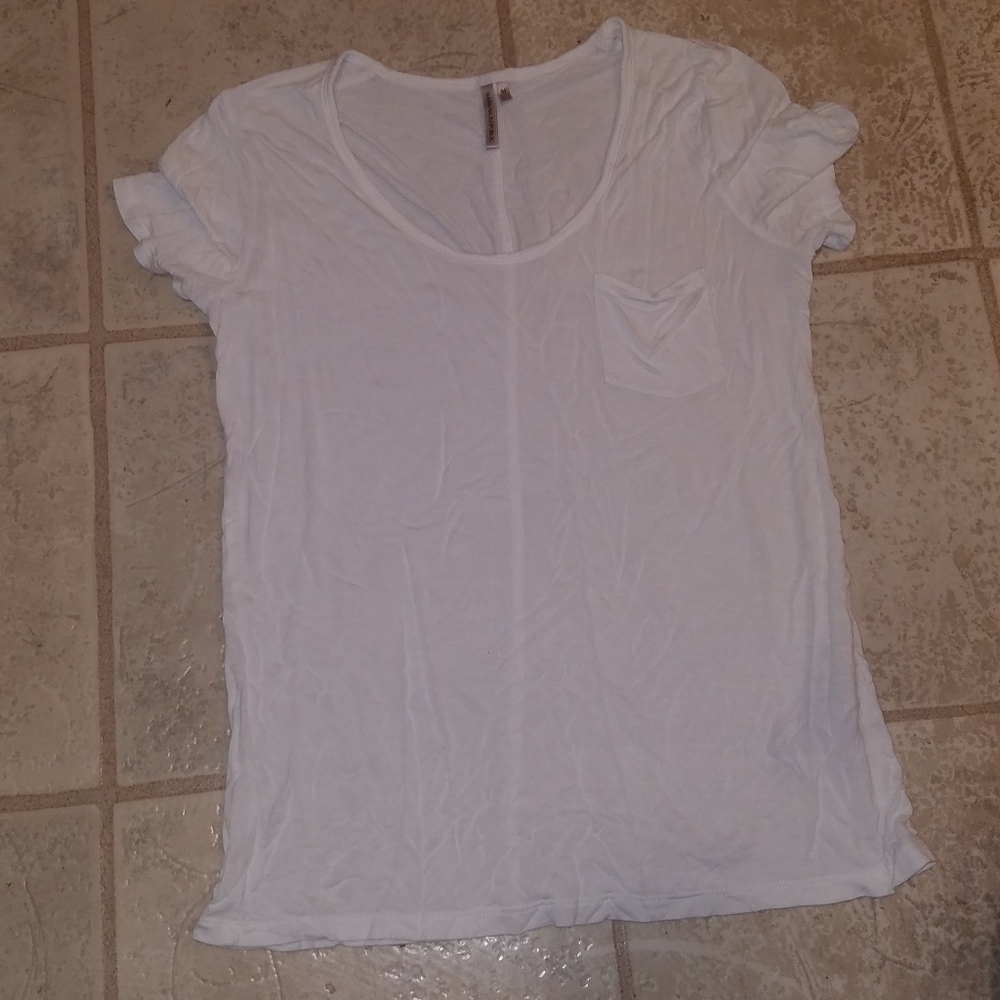 Banana Republic white Tee